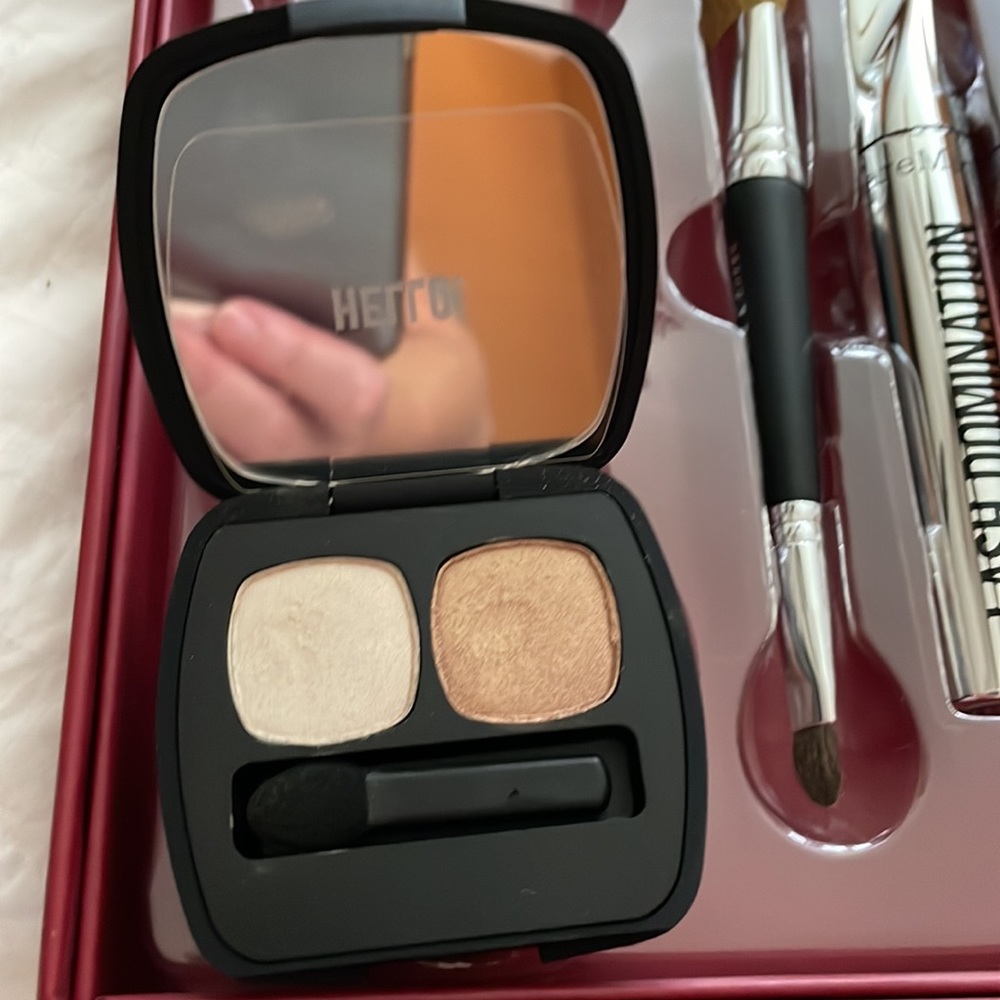 Bare minerals make up kit - Picture 4 of 9
